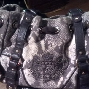 JUICY COURTURE HAND BAG